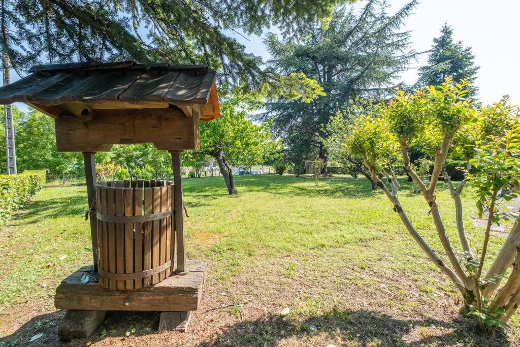 Bois Et Chiffons Famille Et Confort Siorac-en-Perigord Exterior photo